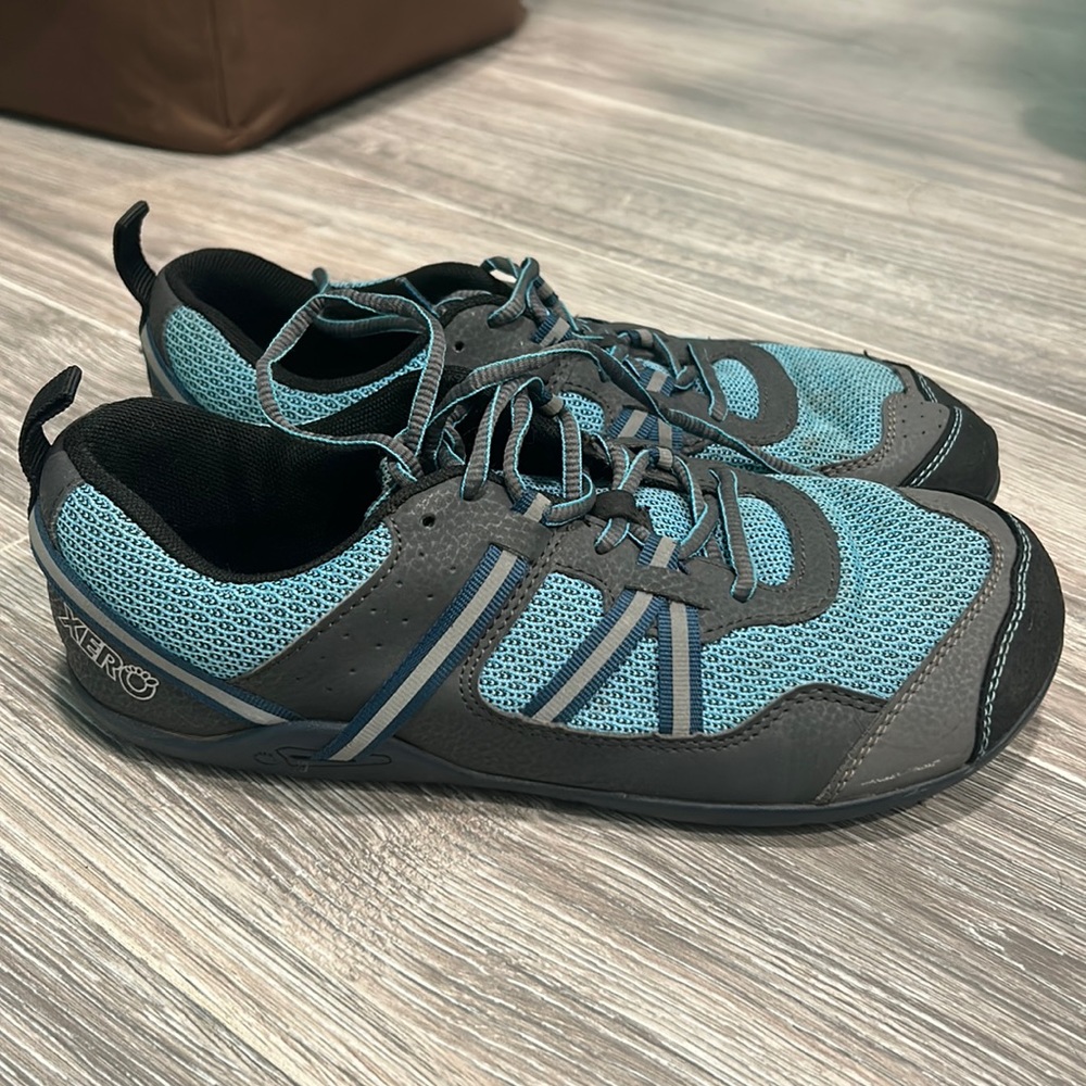 Xero prio sneaker